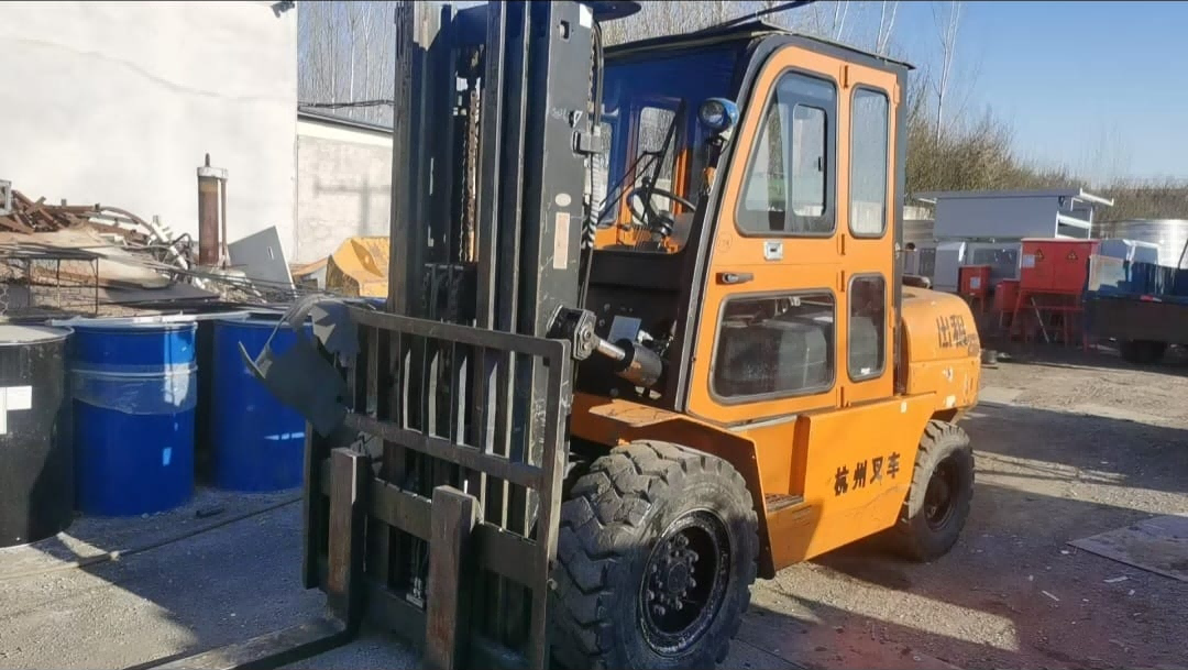 Forklift truck