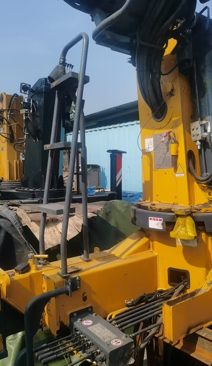 Crane installation, manufactured in 2019 without arrows